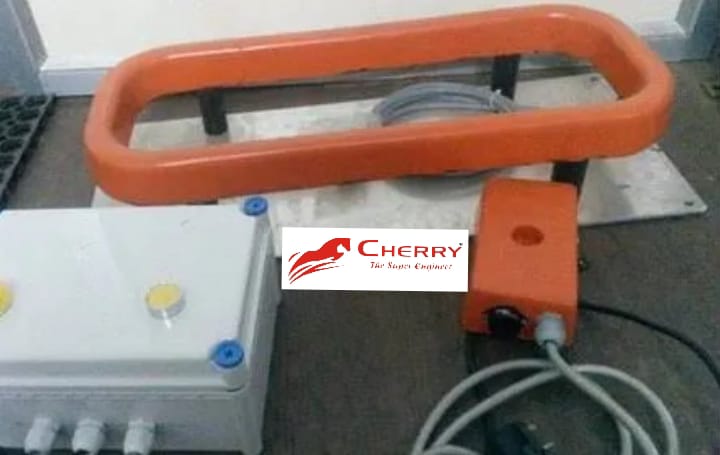 CHERRY STONE CRUSHER CONVEYOR METAL DETECTOR